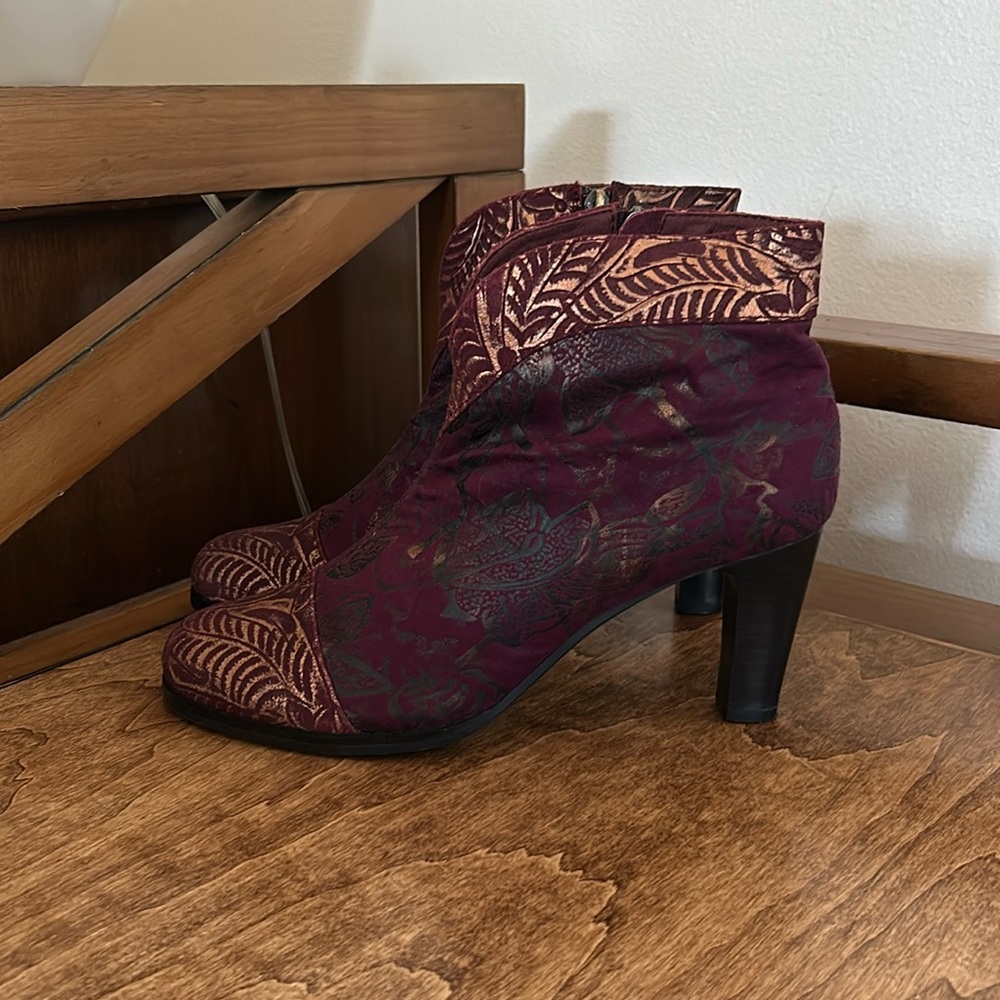 Spring Step L’Artiste Lidia suede leather heeled boots